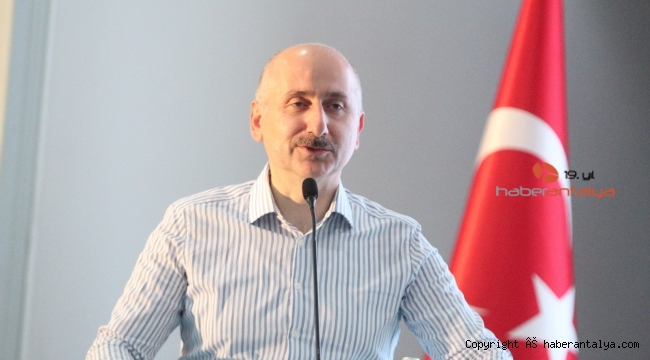 Bakan Karaismailoğlu'ndan, uydu, 5G ve Kanal İstanbul açıklaması