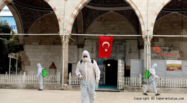 Büyükşehir'den camilerde Ramazan hazırlığı