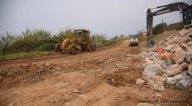 Demirtaş ve Keşefli'de yeni yollar açılıyor