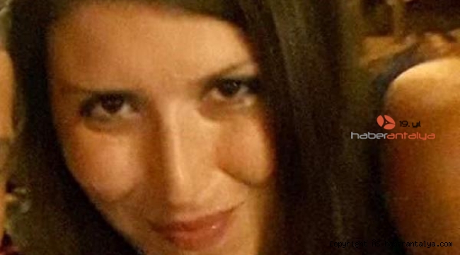 Evinde ölü bulunan Çiğdem, eşinden ayrı ve annesiyle yaşıyormuş
