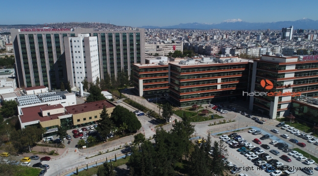 Hastanede iki kez yataktan düşen Covid hastası, hayatını kaybetti !