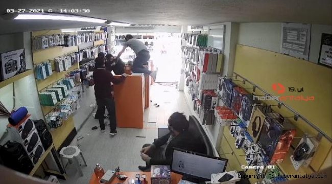 'Kardeşimizden boşan' diye 40 dakika dövüp, vücuduna kaynar su döktüler
