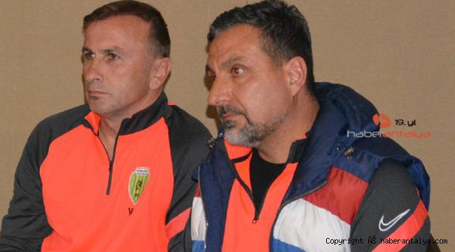 Korkuteli Belediyespor'da yaprak dökümü