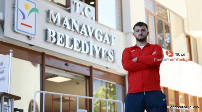 Manavgat'ın güreşçisi Efe milli takımda