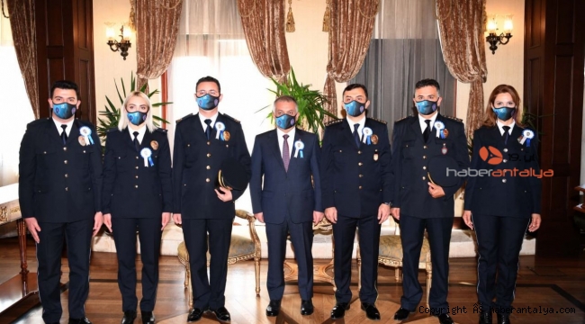Vali Yazıcı: "176 yıldır gurur kaynağımızsınız"