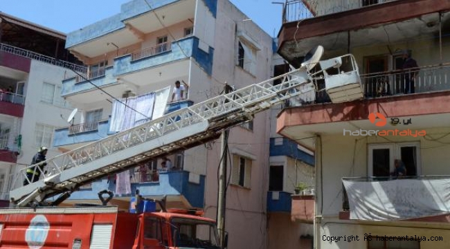 Yangından korktu, 'taşınalım' dedi