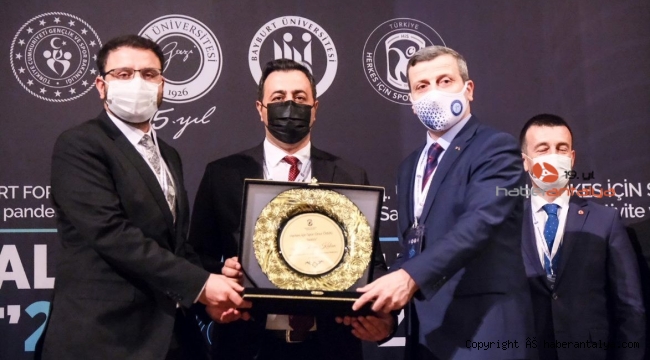 ALKÜ'ye "Herkes İçin Spor Onur" ödülü