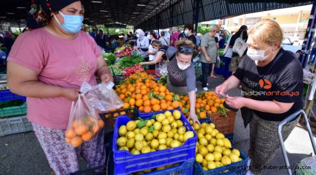 Antalya pazarlarında alışveriş hareketliliği