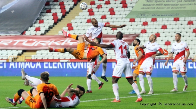 Antalyaspor, rakiplerinin puan kaybetmesini bekleyecek