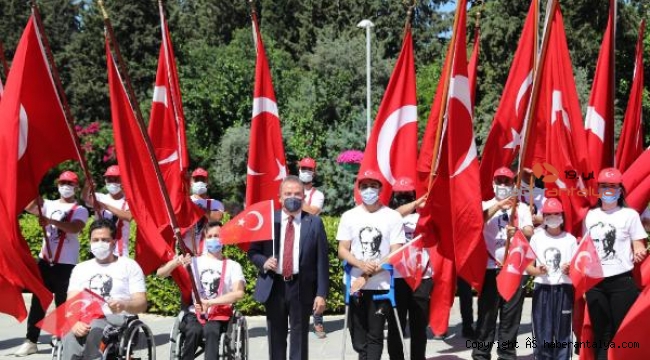 Başkan Böcek, belediyedeki törende