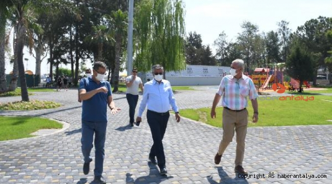 Başkan Topaloğlu, Mustafa Ertuğrul Aker Parkı'nı incelemesi
