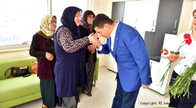Başkan Tütüncü'den Anneler Günü mesajı