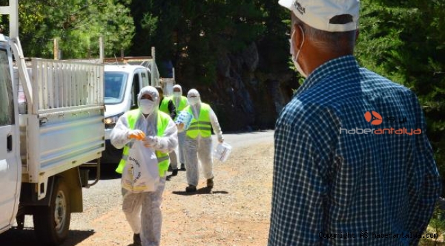 Belediyeden özel giysili ekiplerle karantina desteği
