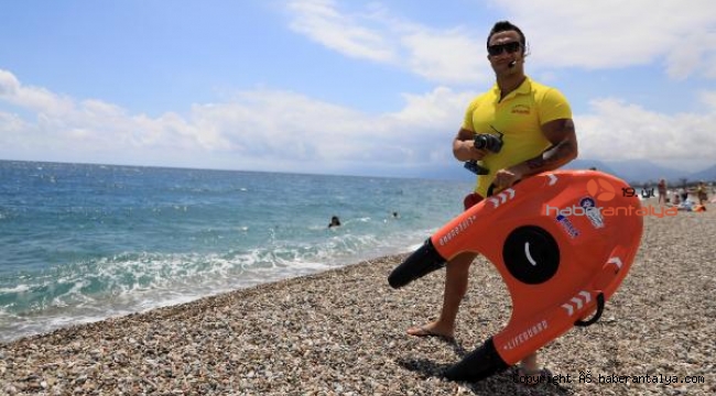 Cankurtaran robot 'Fasty' iş başında