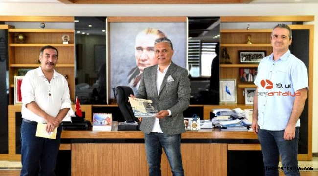 İlk dergi, Mustafa Ertuğrul Aker'e ayrıldı