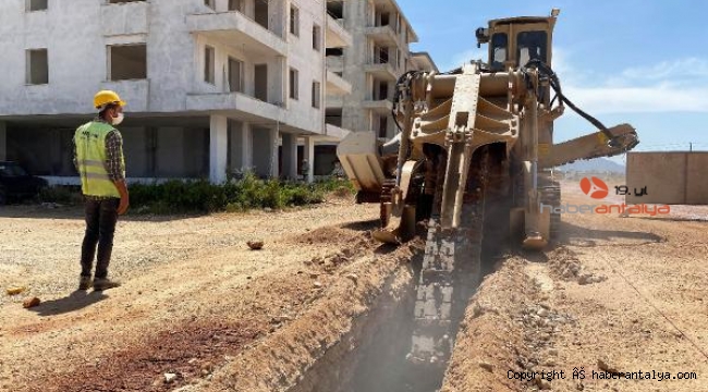 Kepez'deki dev kanalizasyon projesi hızla devam ediyor