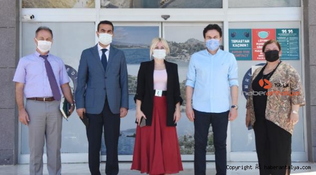 Rektör Özkan Demre'de