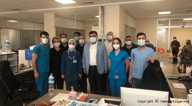 Sağlık çalışanlarından bayram çağrısı