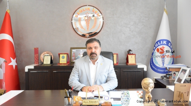 Sağlıkçılardan aynı çatı altında yaşadıkları herkesin aşılanması talebi