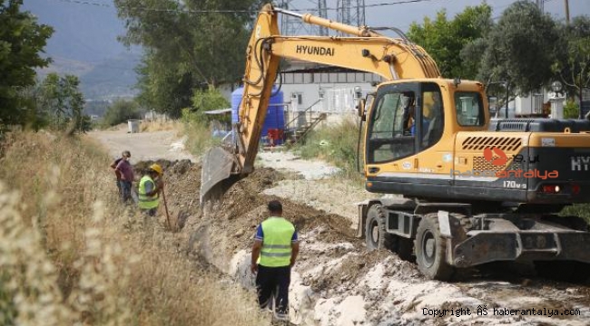 Aksu'nun iki mahallesine yeni içme suyu hattı