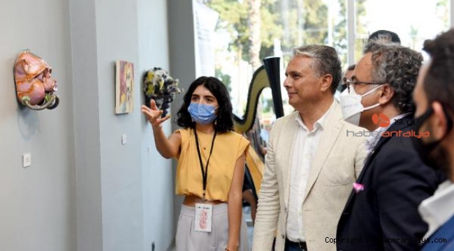 'Maskeler' sergisi kapılarını açtı