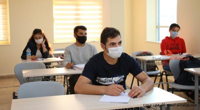 Büyükşehir'in YKS hazırlık kursu kayıtları başladı