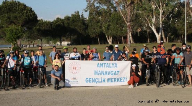 Dünya Bisiklet Günü'nde doğa için pedal çevirdiler