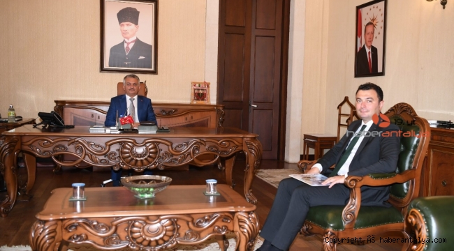 Ersin Yazıcı Zoroğlu'nu kabul etti