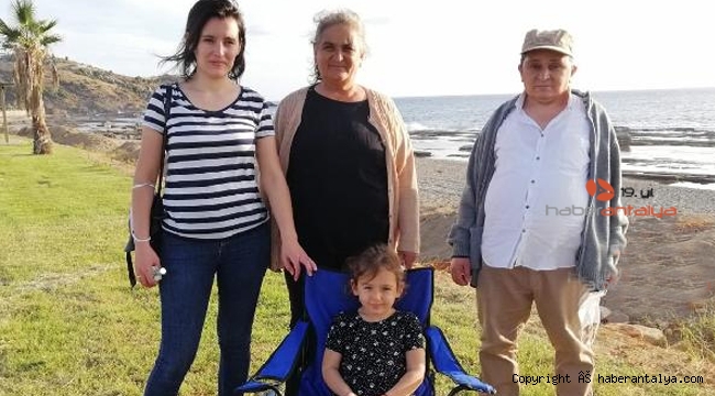 Feci kaza ! Kamyonla motosiklet çarpıştı; Baba öldü, kızı ağır yaralı !