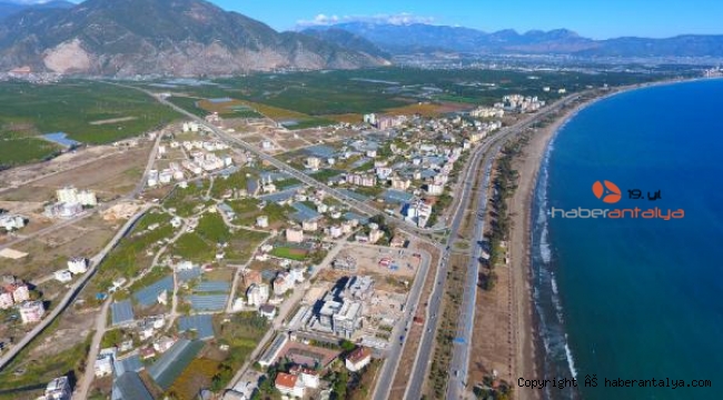 Finike, bölünmüş yol projesinden çıkarıldı