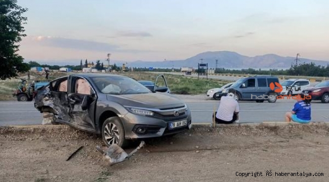 Kazada otomobiller çarpıştı: 9 yaralı