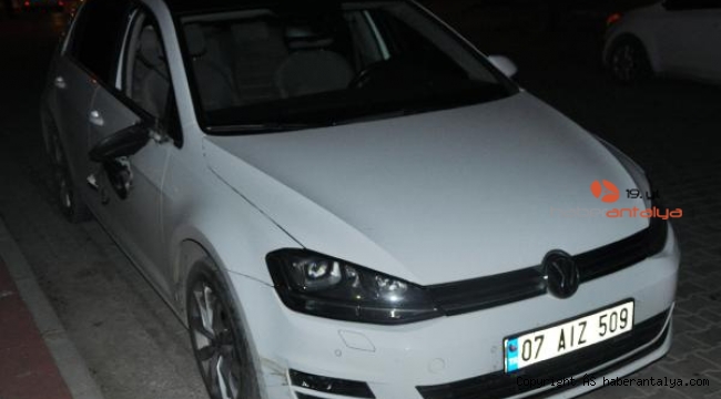 Otomobille çarpışan motosikletin sürücüsü yaralandı