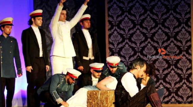 Tiyatro festivali başladı