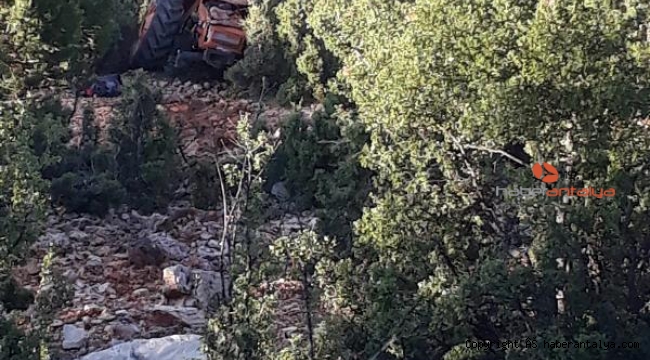 Traktör uçurumdan yuvarlandı