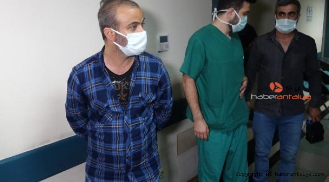 Türkiye'nin 5'inci çift kol nakli ameliyatı, AÜ Hastanesi'nde