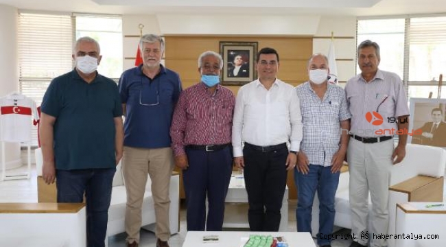 Tütüncü: STK'lar bizim için çok kıymetli