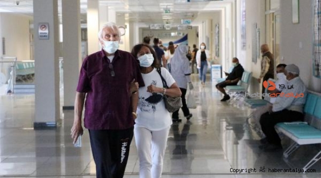 Yabancılara göre Türkiye'de sağlık sistemi hızlı