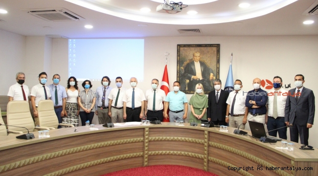 AÜ'den iki dev proje; Aşı ve ilaç