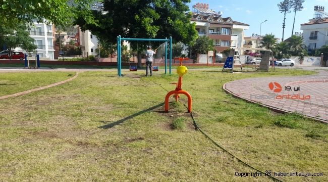 Kemer'de dezenfekte çalışmaları ara vermiyor