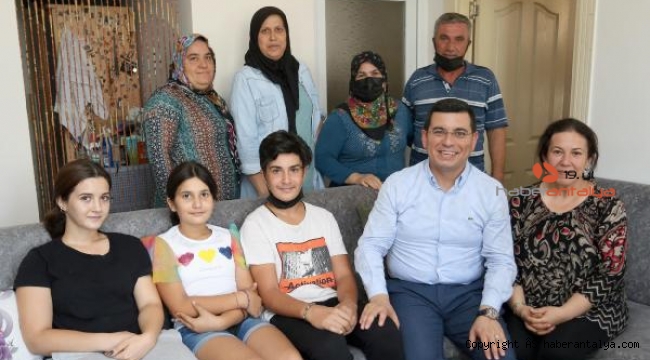 Kepez'de bayram sevinci paylaşıldı