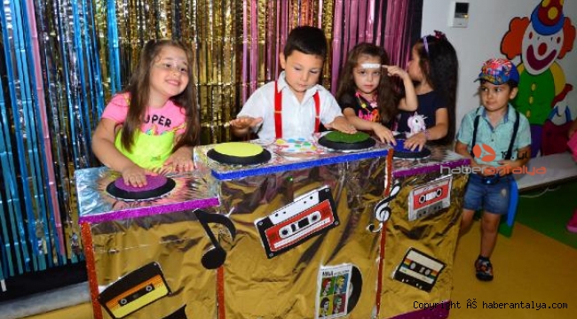 Miniklerin mangal ve disko keyfi