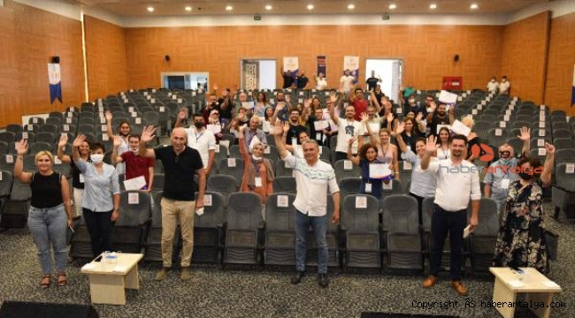 Muratpaşa, Türkiye'nin geleceğine sahip çıkmaya devam ediyor