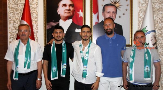 Serik Belediyespor'da iki imza