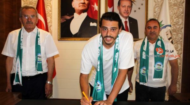 Serik Belediyespor'dan iki yeni transfer