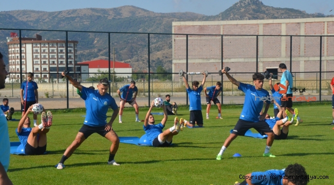 Akan, "Doğru karakter ve doğru sporcu kimliklerini aramıza kattık"