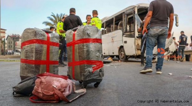 Antalya'da katliam gibi kaza ! 