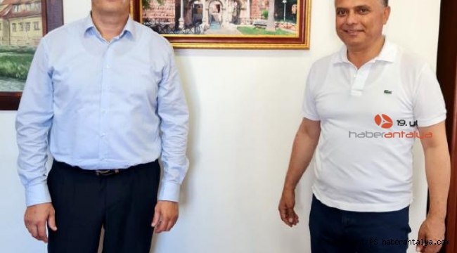 Başkan Uysal'a Levoca'da Üç Kapılar süprizi