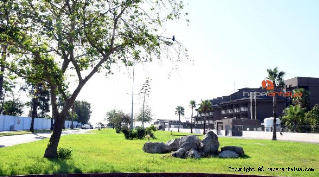 Kemer Belediyesi'nden yeni park