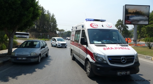 Yangından etkilenen köylerde sağlık hizmeti vatandaşın ayağına gidiyor
