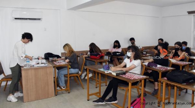 Ahmet Erkal'da tam gün eğitim başladı